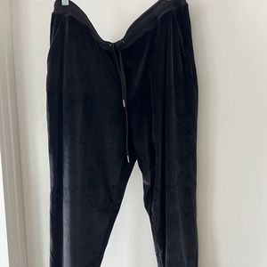 LuLaRoe Black Cozy Jax